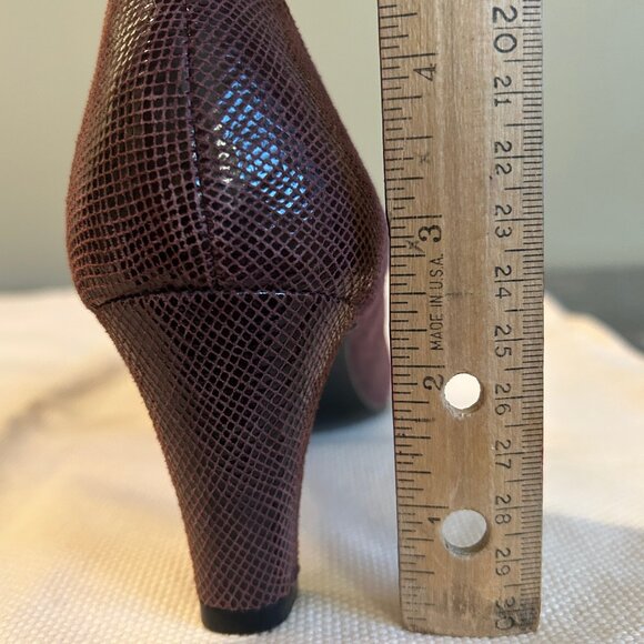 NEW (NWOT) Easy Spirit Airey burgundy leather pumps sz 7 - Picture 8 of 13